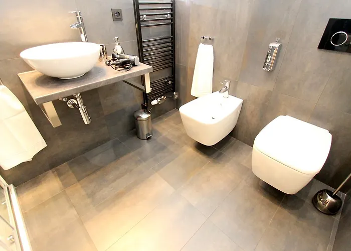 Luxury Krocinova *