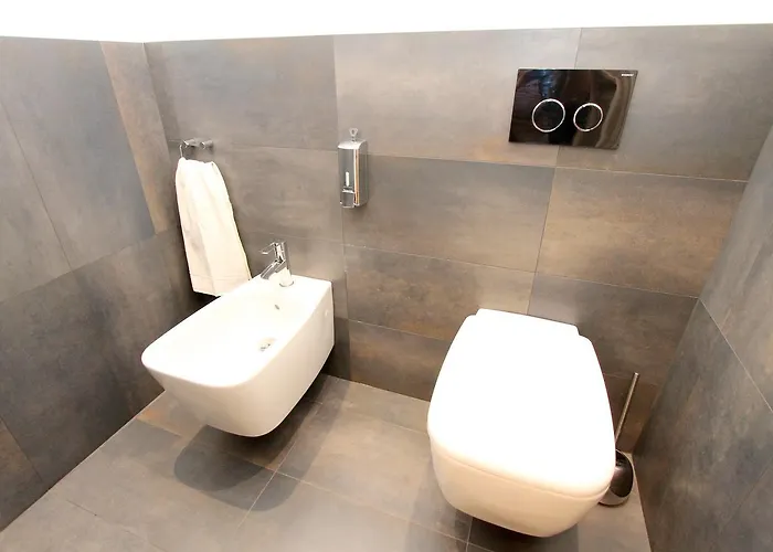 Luxury Krocinova براغ