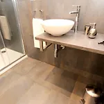 Luxury Krocínova *