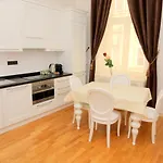 Apartamento Luxury Krocínova Praga