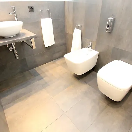 Luxury Krocinova