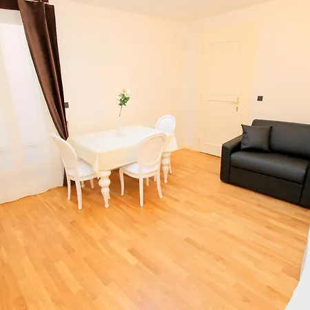 Luxury Krocinova Apartman
